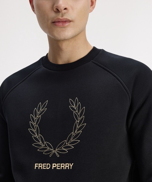 FRED PERRY（フレッドペリー） トレーナー スウェット Outline Laurel