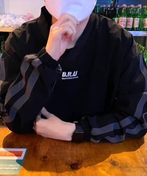 B.R.U ユニフォームナイロンプルオーバー / スポーティープルオーバー