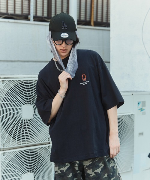 tシャツ イラストバックプリント / ワンポイント刺繍 ビッグシルエット