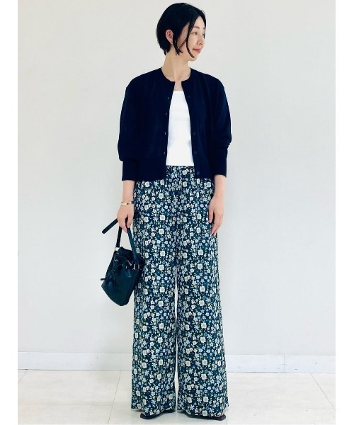MICHEL KLEIN（ミッシェルクラン） パンツ フラワープリントリラクシー