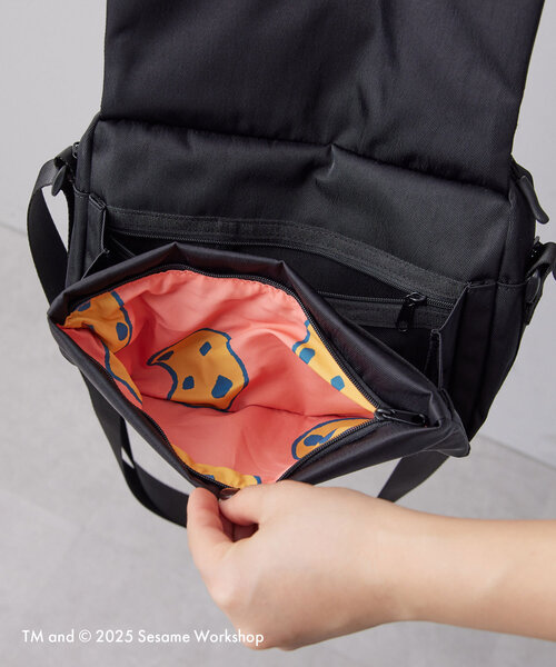 ear PAPILLONNER ショルダーバッグ バッグ 「SESAME STREET