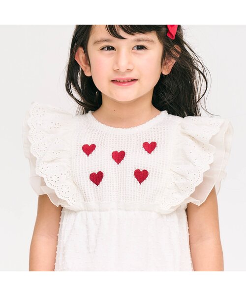 siki子供服整理中様♡ありがとうございます♡ stiq.online さまの アパレルステッカーと白のTシャツが届いたよ