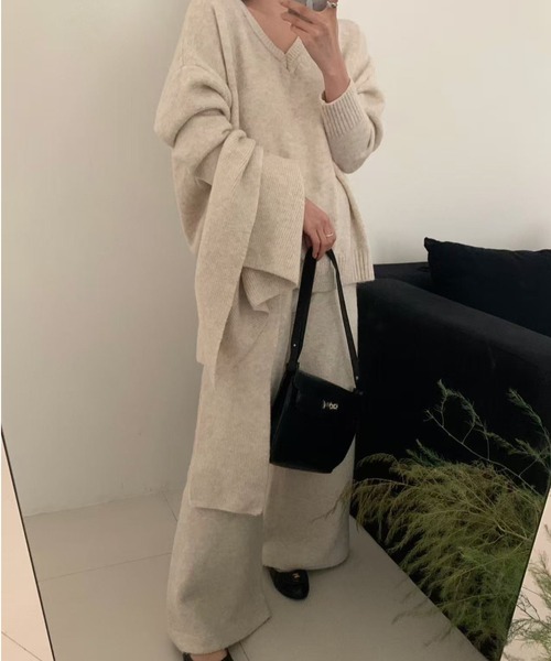Aelina セットアップ Vネック長袖ニットセットアップ レディース