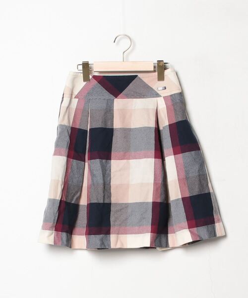 BLUE LABEL CRESTBRIDGE（ブルーレーベルクレストブリッジ） スカート