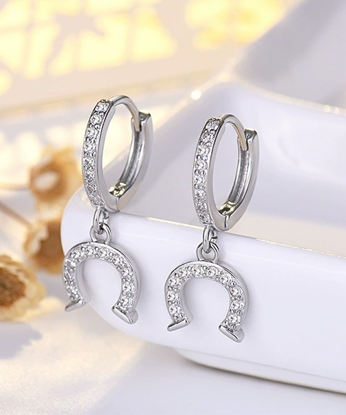 NO WAY ピアス /Bz/ホースシュー(馬蹄)ペアピアス/両耳用/ユニセックス