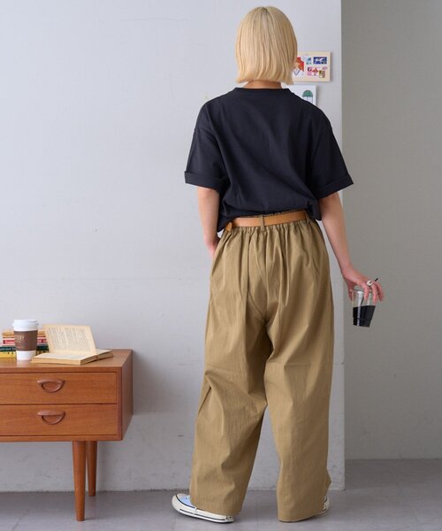 パンツ 「GEVACO」ギャザーテーパードパンツ レディース メンズの画像