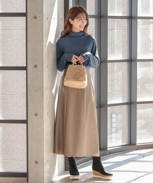 KOBE LETTUCE（神戸レタス） スカート フェイクレザースカート