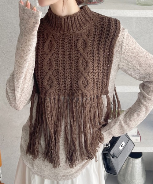 Ada. ベスト ジレ ケーブルデザイン 裾フリンジニットベスト