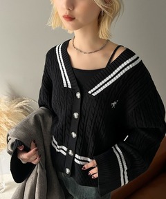 カーディガン 上品さとカジュアルさが魅力。ワイドスリーブ胸刺繍カレッジ風ラインニットカーディガン(長袖) レディース