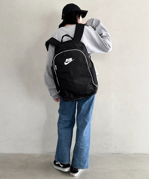 新品【大容量★通勤・通学・旅行★】ナイキ リュックサック バックパック 27L NIKE（ナイキ） デイバック リュック Nike(ナイキ)/大容量 27L収納 A4