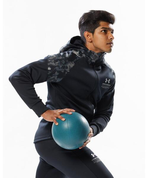 【新品】【未使用】UNDER ARMOR ジップアップパーカー 黒 Mサイズ UNDER ARMOUR 「UNDER ARMOUR」 ジップアップパーカー M
