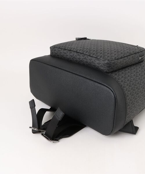 MICHAEL KORS（マイケルコース） デイバック リュック HUDSON