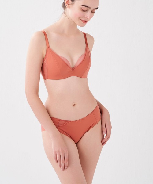 une nana cool ブラジャー さあ、わたし シンプル 脇高