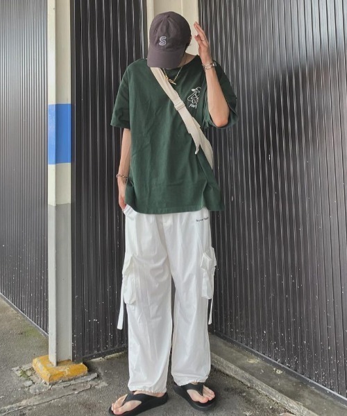 ブレスユー　カーゴパンツ B.R.U カーゴパンツ ロゴ刺繍入りワイドパラシュートカーゴ