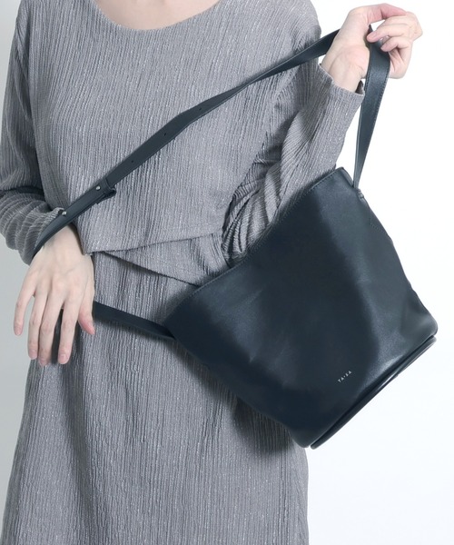 YArKA ショルダーバッグ バッグ 「YArKA/ヤーカ」real leather bucket
