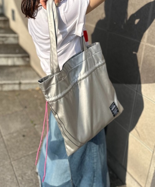 ■韓国■ 2Way トートバッグ A4収納可 フェイクレザー 全2色 トートバッグ 「A4サイズ対応」大容量 2WAYフェイクレザー