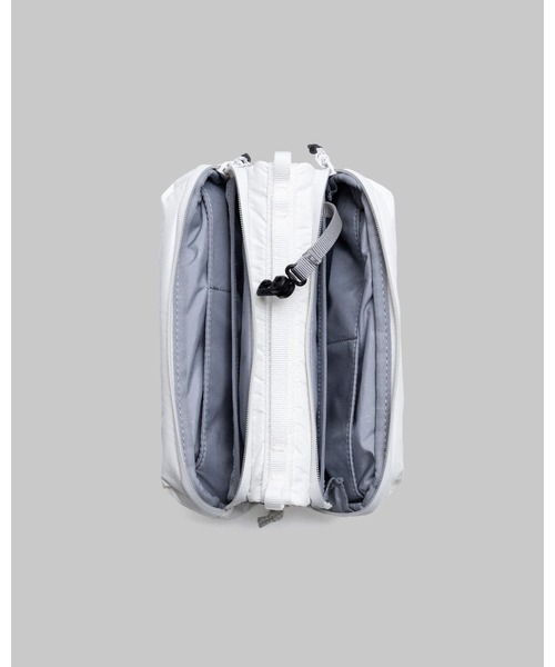 ショルダーバッグ バッグ Bottle Sacoche Medium ボトルサコッシュ「バッグ単体」 レディース メンズの画像