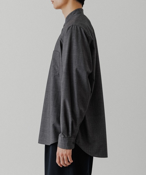 ADAM ET ROPE'（アダムエロペ） シャツ 「NIKKE」バンドカラー シャツ