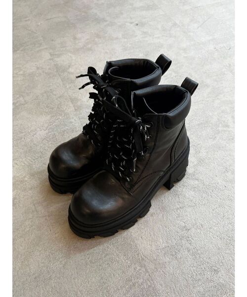EMODA♡レースアップブーツ♡ブラックスエード厚底ロングブーツ EMODA（エモダ）の「レースアップフィットブーツ（ブーツ）」 - WEAR