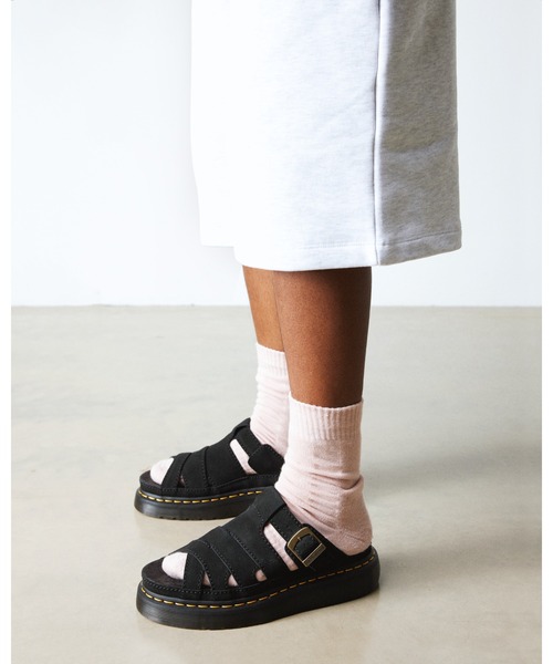 「Dr. Martens」 坦々たるサンダル - 黒いこと レディース