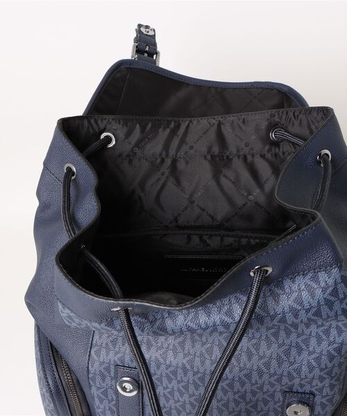 MICHAEL KORS（マイケルコース） デイバック リュック HUDSON バック