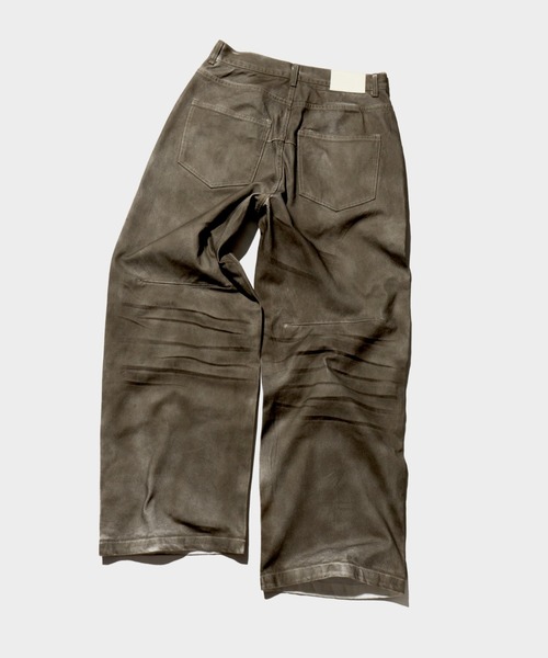 「Camphor wood」 デニムパンツ MEDIUM ブラウン メンズの画像