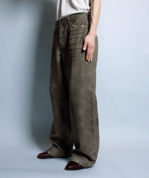 「Camphor wood」 デニムパンツ MEDIUM ブラウン メンズの画像