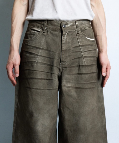 「Camphor wood」 デニムパンツ MEDIUM ブラウン メンズの画像