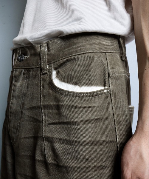 「Camphor wood」 デニムパンツ MEDIUM ブラウン メンズの画像