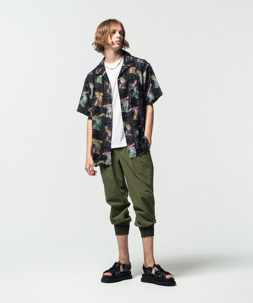 「glamb」 クロップドパンツ L カーキ メンズの画像