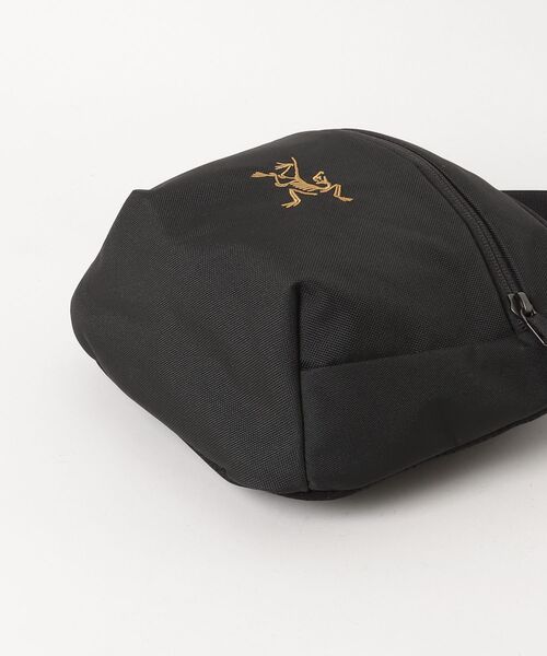 Arc'teryx メッセンジャーバッグ ブラック ARC'TERYX（アークテリクス） ショルダーバッグ ONE SIZE ブラック