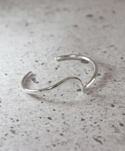 YArKA バングル 「YArKA/ヤーカ」silver925 twist design bangle