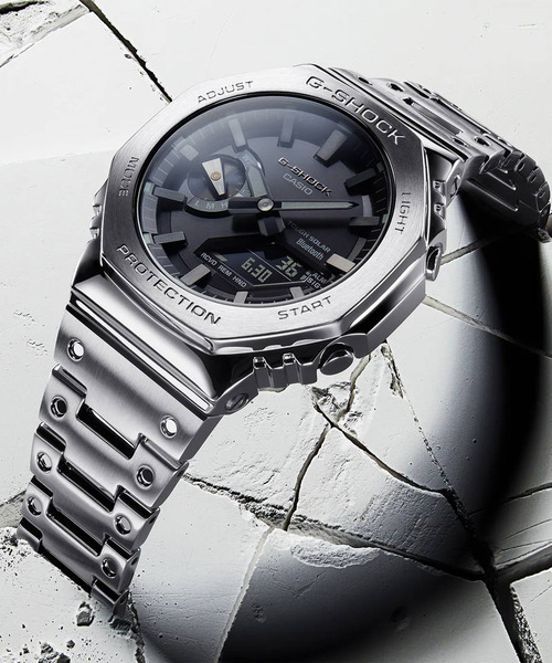 新品未使用　国内正規品　G-SHOCK GM-B2100D-1AJF Amazon.co.jp: [カシオ] 腕時計 ジーショック 【国内正規品