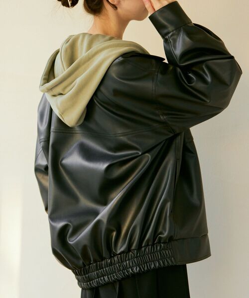【新品】かなりお買い得⭐︎Elastic ブルゾン　これからのシーズン大活躍！ Artificial Leather Prime-Over Zip-Up Blouson