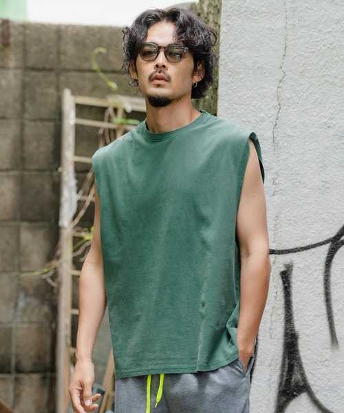 新品　90s FENDI JEANS タンクトップ　ノースリーブ　ヴィンテージ FENDI（タンクトップ）のフリマアイテム一覧