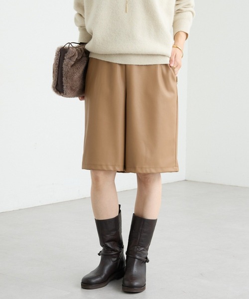 RIVE DROITE（リヴドロワ） パンツ 「ハンサムな着こなしに」合皮