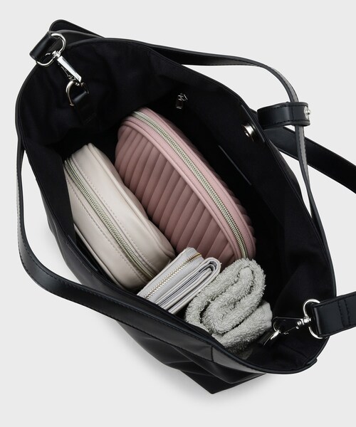 UNTITLED ブラック ナイロン　大容量トートバッグ UNTITLED（アンタイトル） トートバッグ 「軽量/大容量」ナイロン