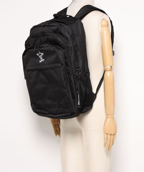 THRASHER（スラッシャー） デイバック リュック 大容量 3層構造 バック