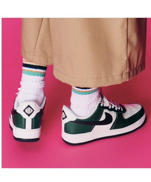 NIKE（ナイキ） エアフォース1 スニーカー AIR FORCE 1 '07 LV8 SPORT