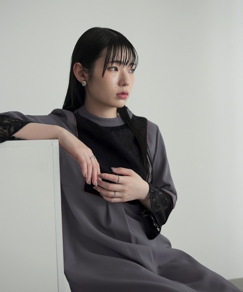 Callarusフロントレース使いパイピング切替デザインロング丈ワンピースドレス Callarus］フロントレース使いパイピング切替デザインロング丈