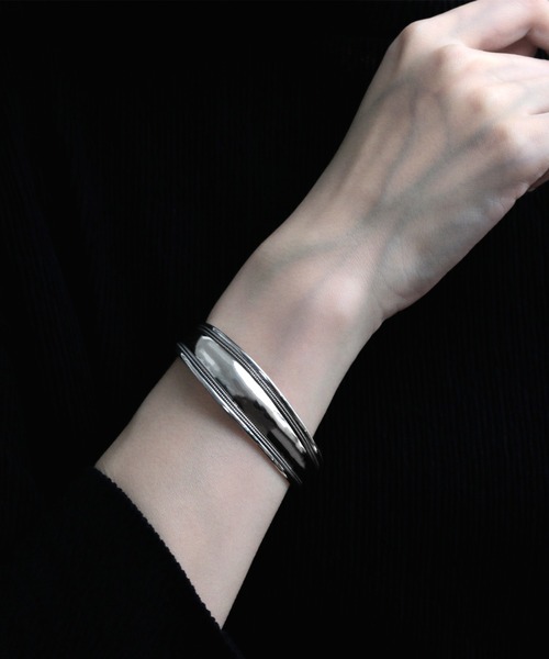 Silver Bangle – YAECAYA