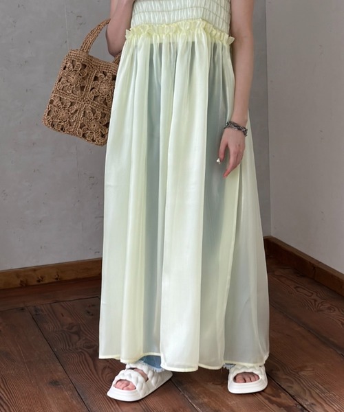 完売品OMMOイレギュラーシャーリングワンピース38 美品 OMMO ONLINE STORE / IRREGULAR SHIRRING CAMI OP