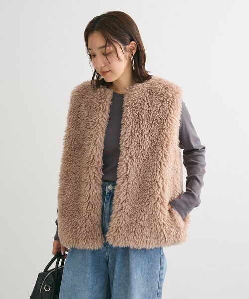 【新品未使用】ellie ELLIEエリー ファーショートベスト ジレ GRAY 予約販売11月下旬配送】ファーショートベスト【GRAY】 – ELLIE