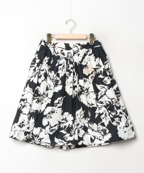 TO BE CHIC 美品 フレアスカート TO BE CHIC 「TO CHIC」 フレアスカート 42 ブラック レディース
