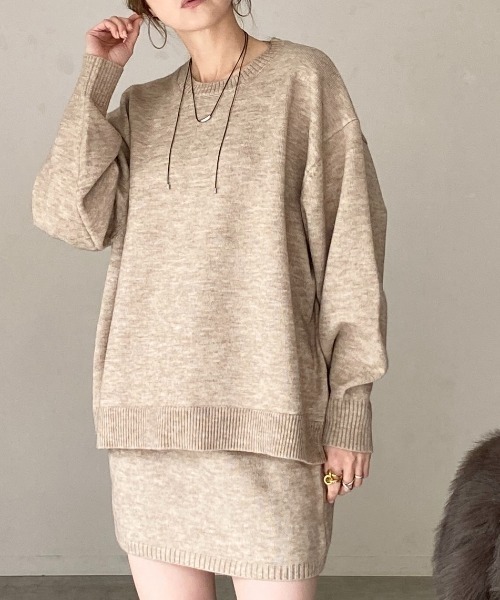 極美品⭐︎column ボリュームスリーブ ベージュニットセーター She's Closet ニット セーター クルーネックボリュームスリーブ長袖