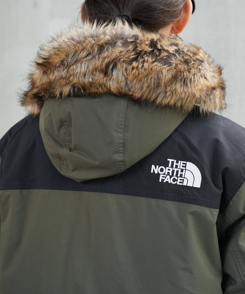 THE NORTH FACE（ザ ノースフェイス） ダウンジャケット SMALL カーキ