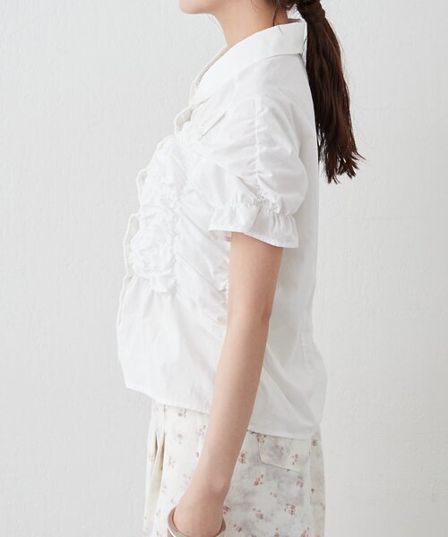 ブラウス シャツ 「＠___s_m17 セレクト/IVO」シャーリングシェイプシャツ レディースの画像