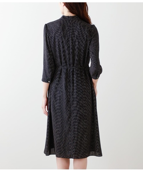 ワンピース ダイヤドットプリント ボウタイ風ワンピース ダイヤドットプリント