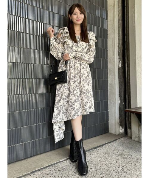 dazzlin（ダズリン） ワンピース リボンショルダーアシンメトリー