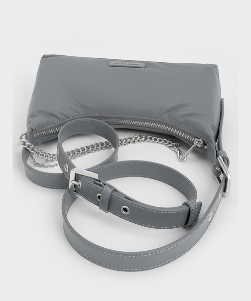 CHARLES ＆ KEITH ショルダーバッグ バッグ ナイロン チェーン